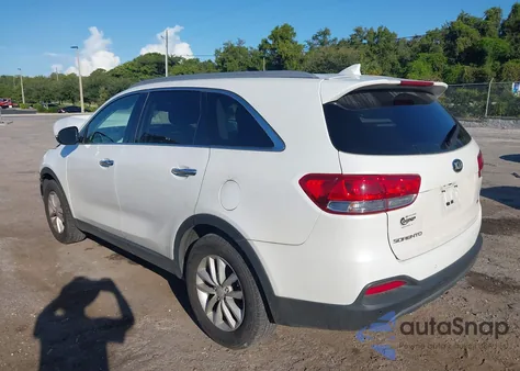 2016 Kia Sorento 2.4L Lx z USA, uszkodzony, nr VIN 5XYPG4A35GG173544